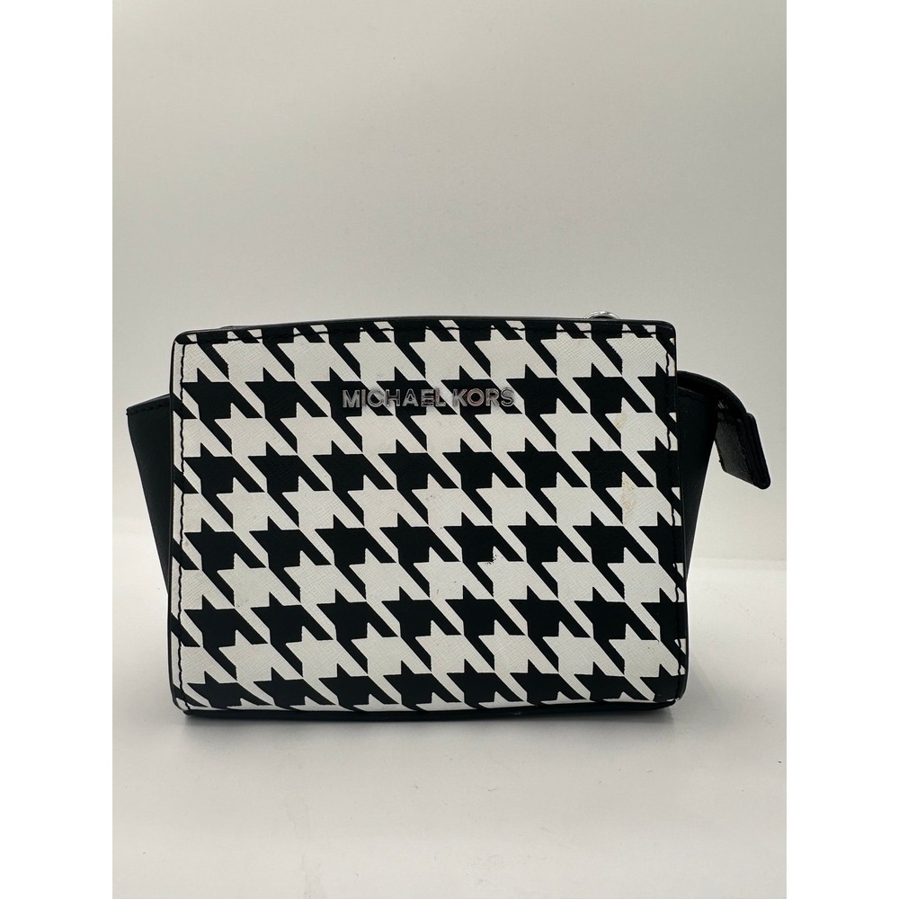 Michael Kors Selma Black and White Leather Crossbody‎ Bag Houndstooth